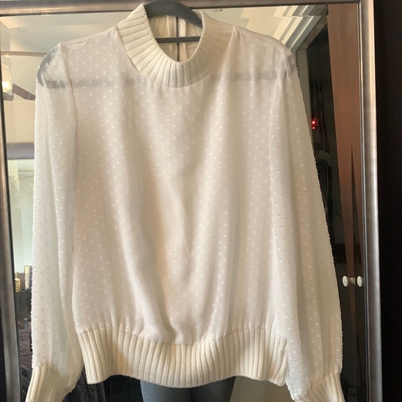 DR2 cream woman’s top. Size XS - Picture 1 of 6